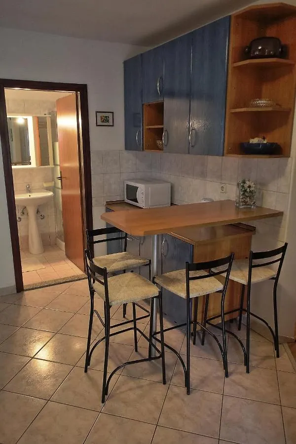 Vratovic Apartments Pola 0*,  Croazia