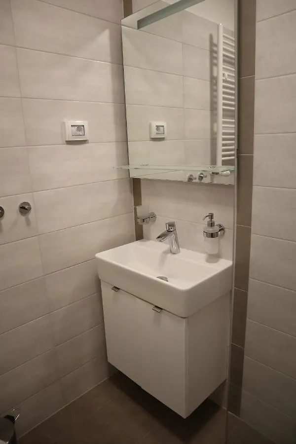 Vratovic Apartments Pola