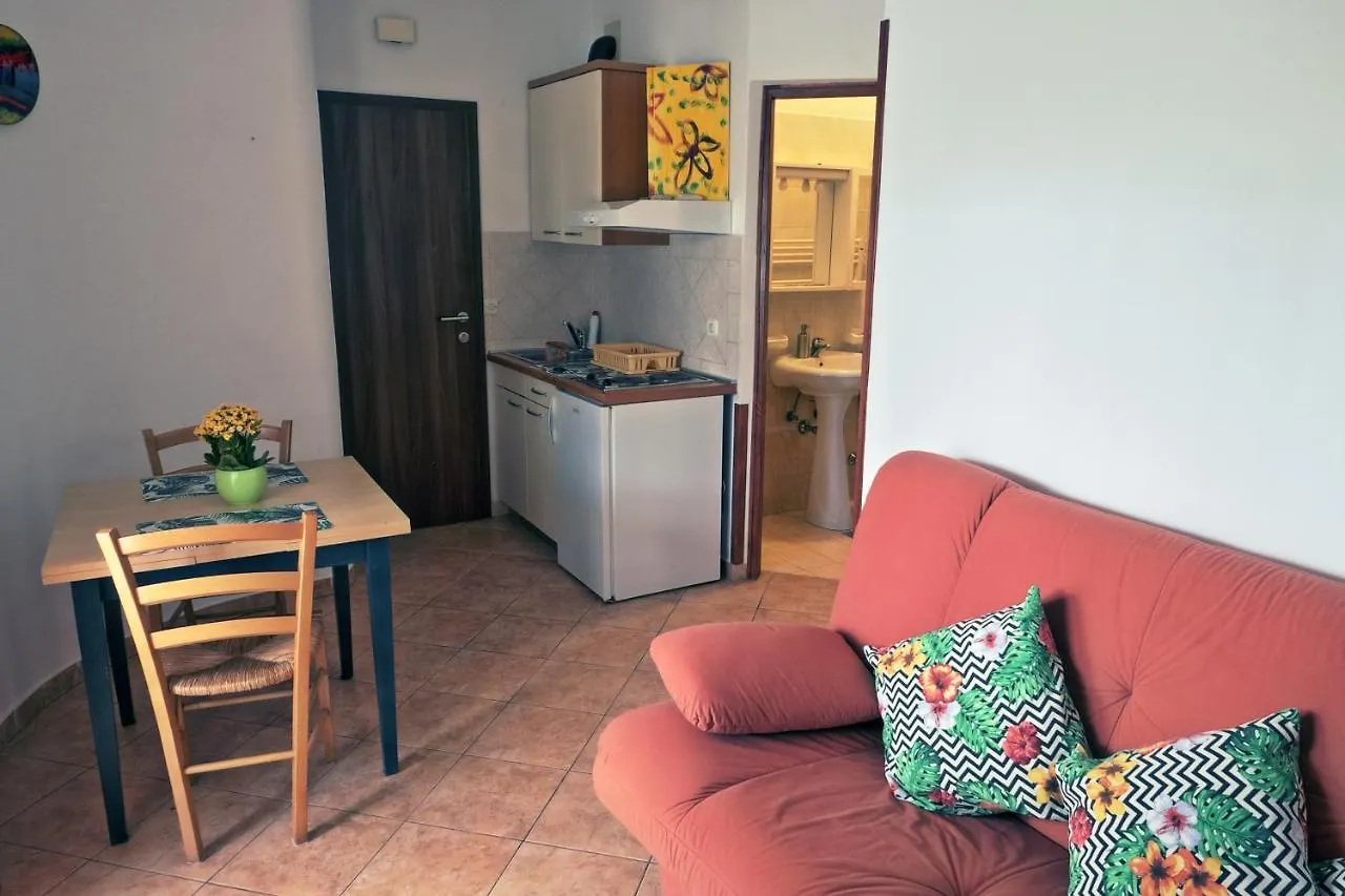 Vratovic Apartments Pola Croazia