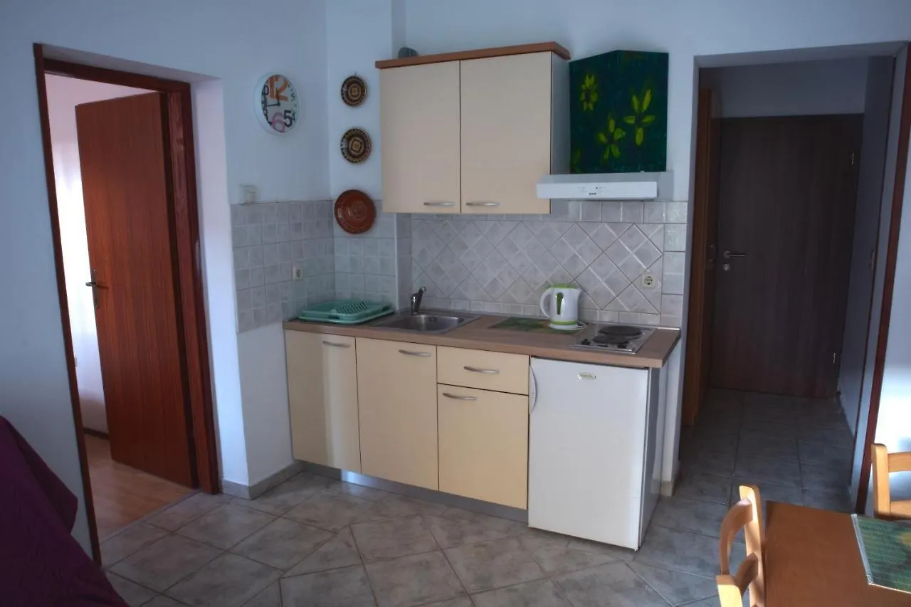Vratovic Apartments Pola